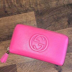 Gucci wallet